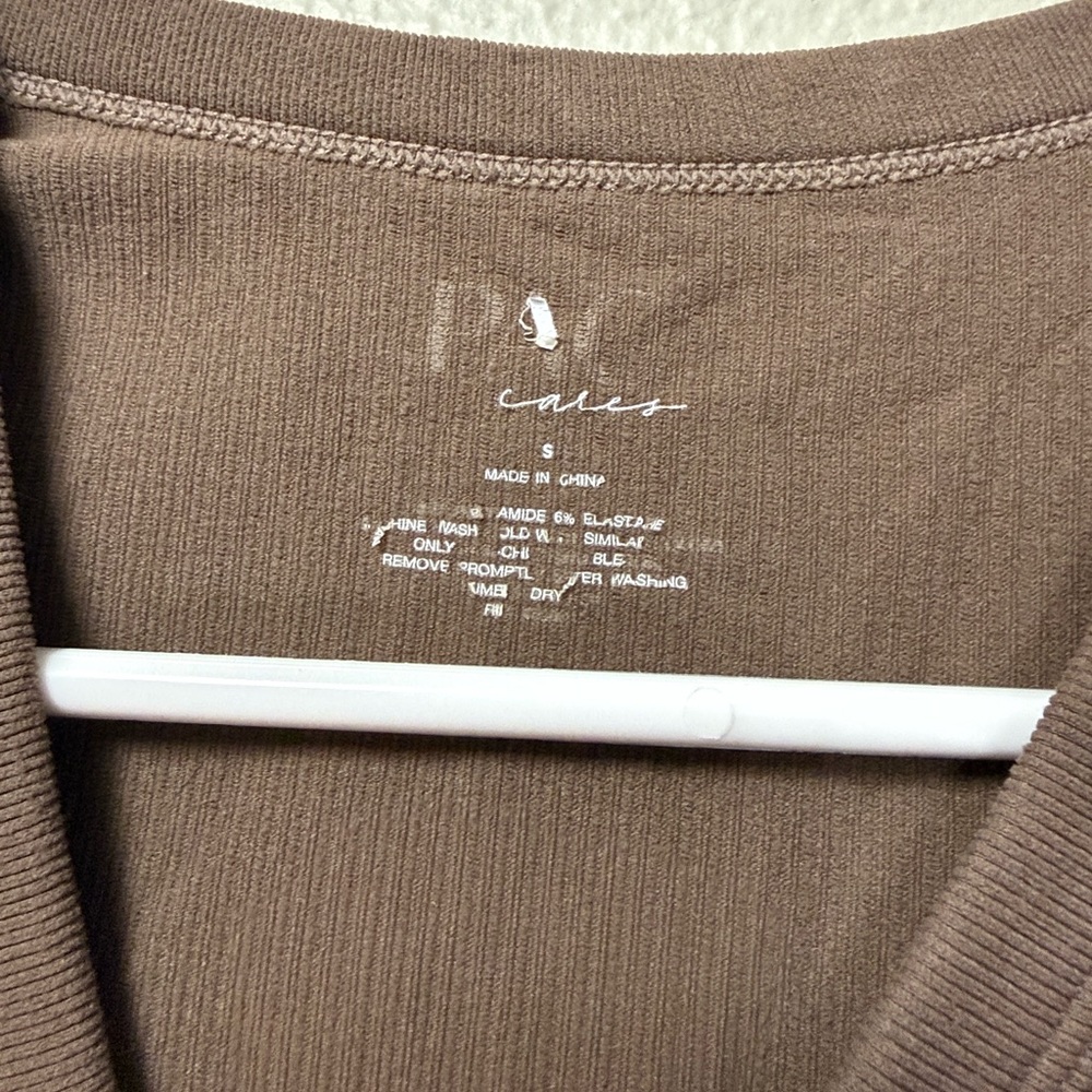 Pacsun Contour High Neck Seamless Tank Top - Picture 2 of 9